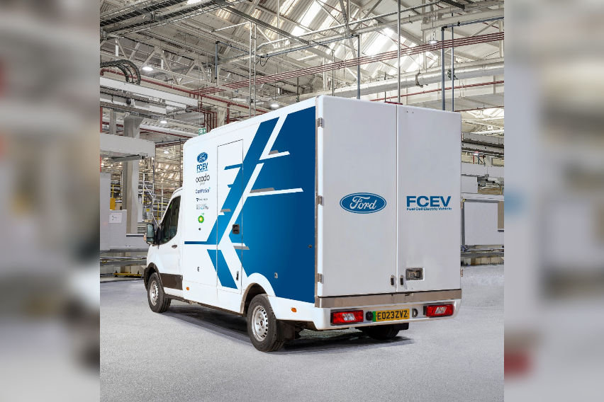 hydrogen-powered ford e transit 1