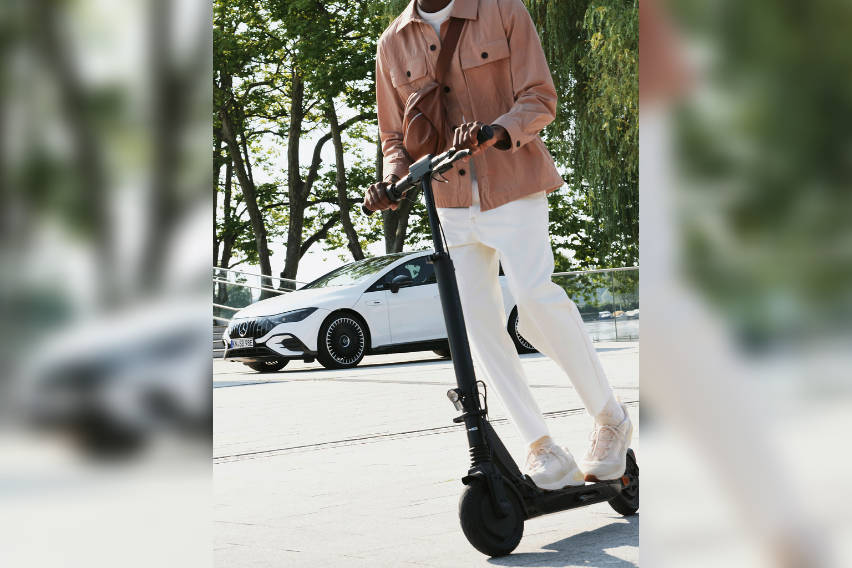 mercedes-amg e-scooter 4