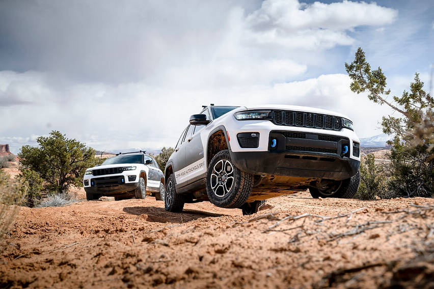 jeep autonomous off-road 1