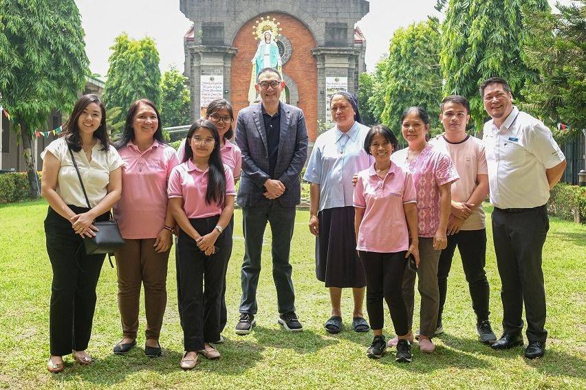 Subaru Philippines Donates to Hospicio de San Jose