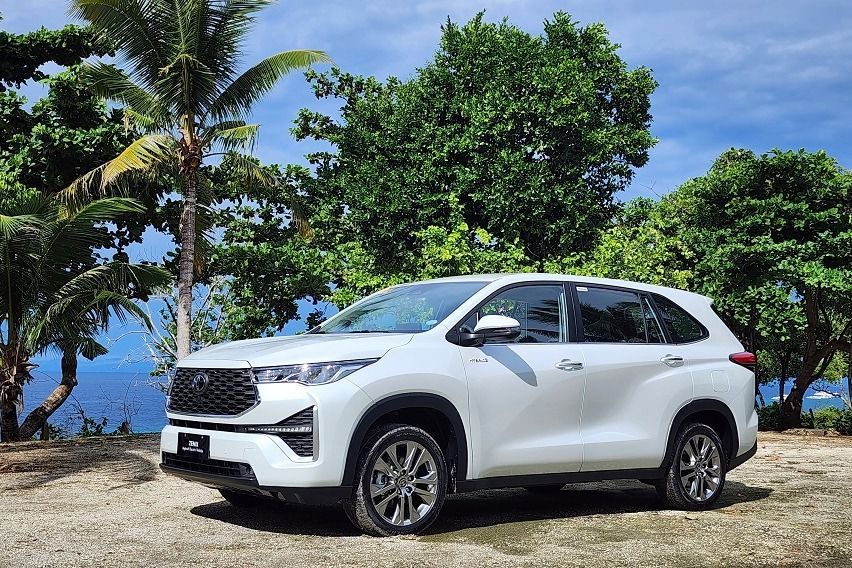 Toyota PH widens HEV roster with all-new Zenix introduction