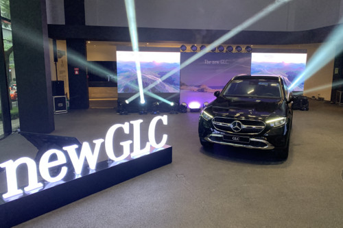 Mercedes-Benz GLC vs. the competition