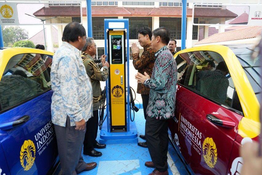 Honda dan UI