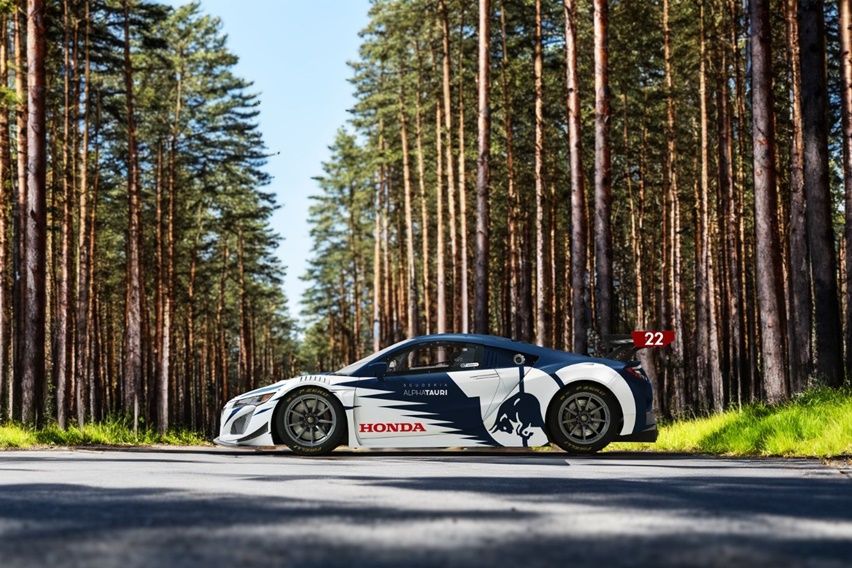 Honda Pamer NSX GT3 Evo di Sirkuit Nürburgring Bersama Pembalap F1 Honda NSX GT3 Evo