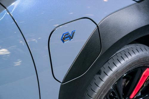 Subaru, Panasonic in talks to develop automotive cylindrical li-ion batteries Subaru, Panasonic in talks to develop automotive cylindrical li-ion batteries