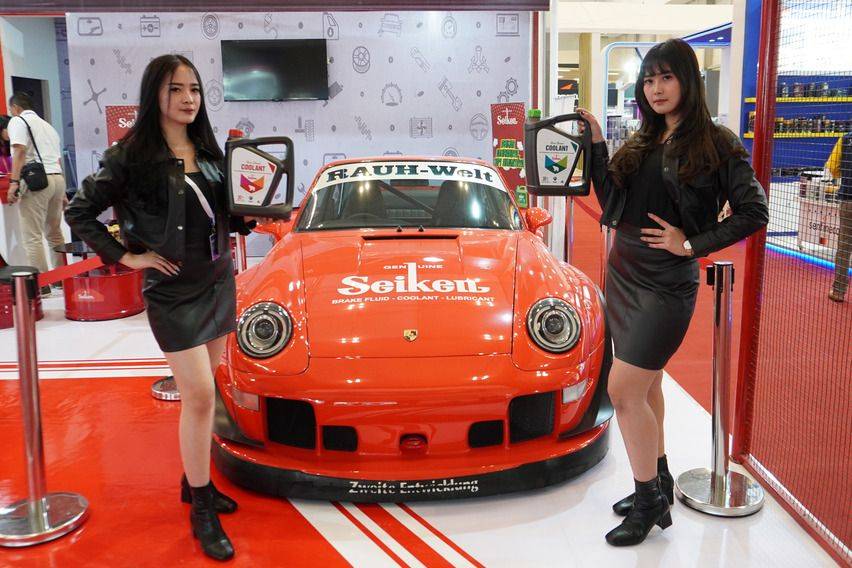 Seiken coolant Porsche RWB