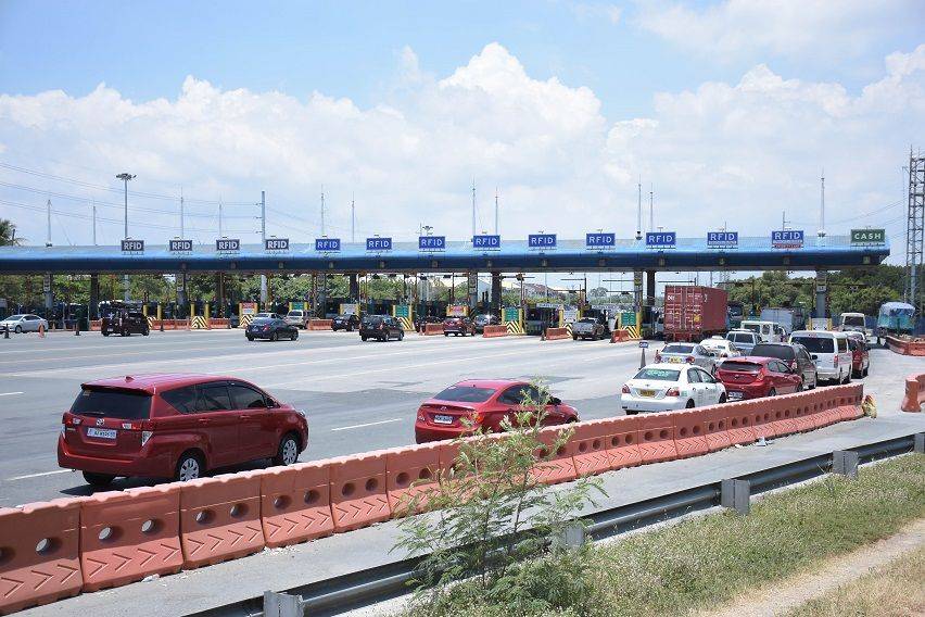 CAVITEX PARANAQUE TOLL PLAZA