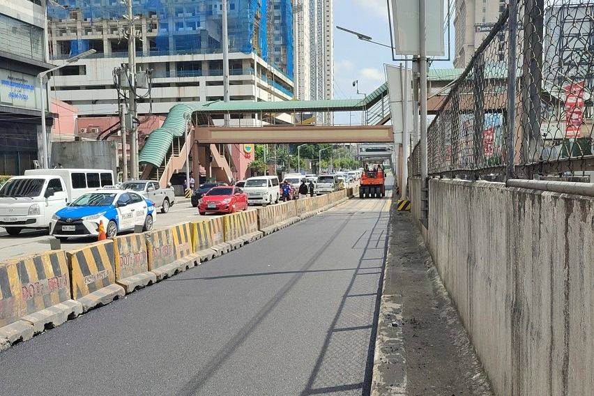 DPWH Prepares NCR Roads for FIBA World Cup (1)