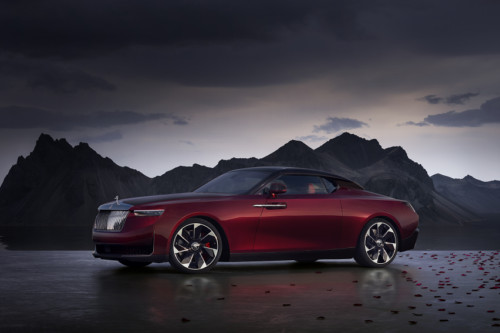 Rolls-Royce unveils 'La Rose Noire' droptail coachbuild commission Rolls-Royce unveils 'La Rose Noire' droptail coachbuild commission