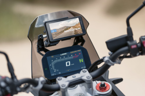 BMW Motorrad presents ConnectedRide Navigator BMW Motorrad presents ConnectedRide Navigator