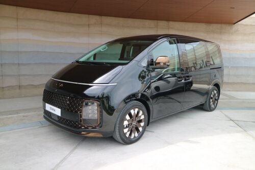Hyundai Motor PH presents 9-seater Staria