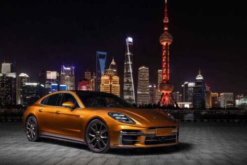 New Porsche Panamera Turbo E-Hybrid churns out 670 hp