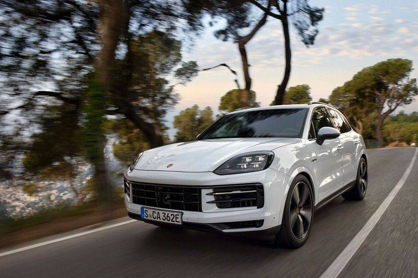 Porsche Cayenne SUV E-hybrid