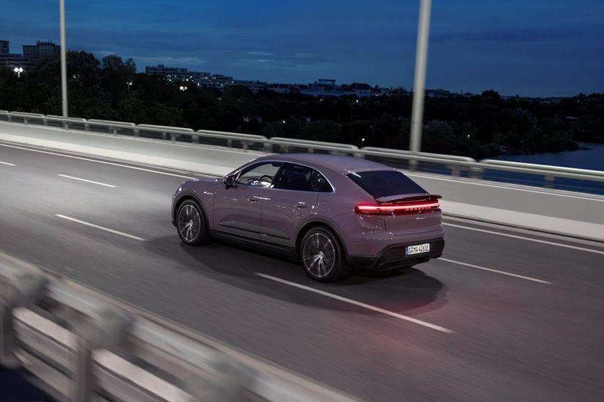 Porsche Macan EV