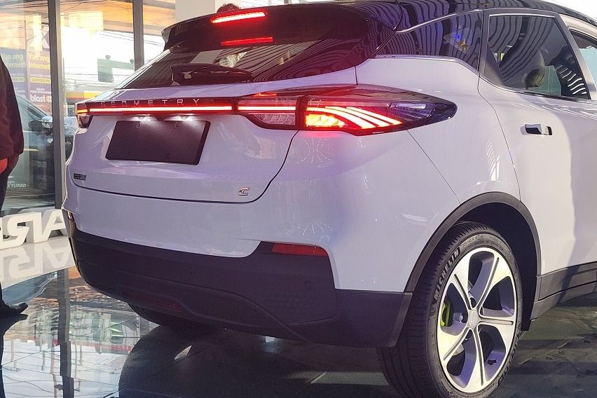 Geely Geometry C