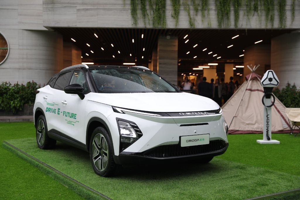 Resmi Meluncur, Harga Chery Omoda E5 Tak Sampai Rp500 Juta Chery Omoda E5