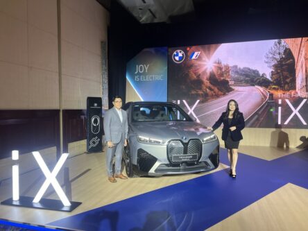 Harga BMW iX xDrive50 Sport di Indonesia Miliaran, Apa Keistimewaannya?
