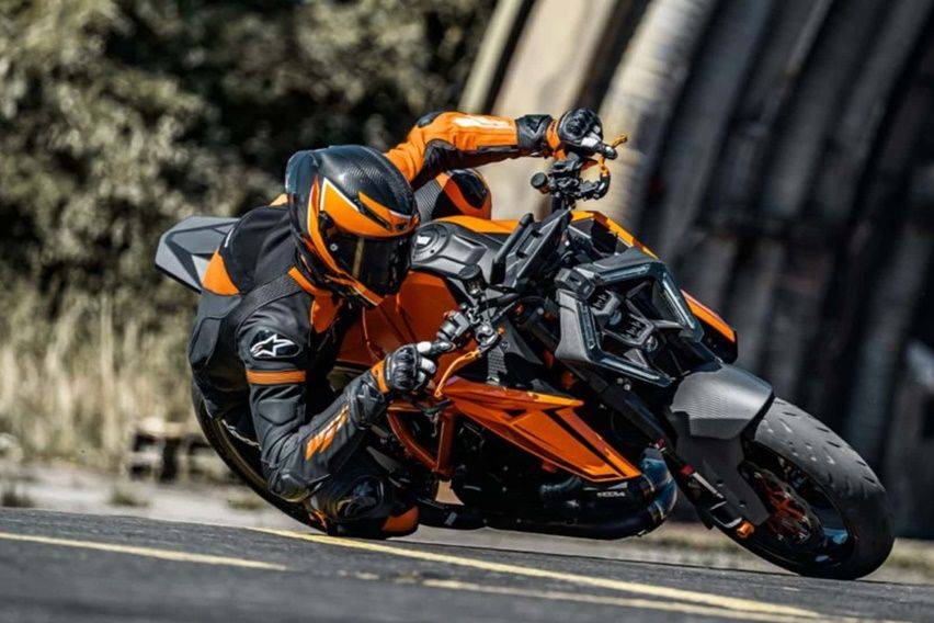 KTM 1390 Super Duke R Evo