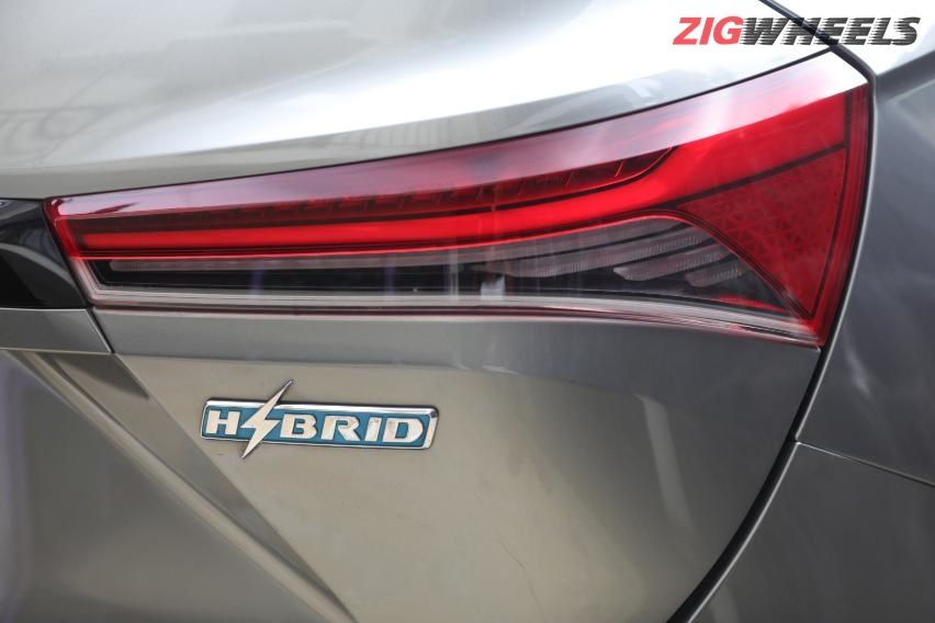 Pemerintah Kasih Diskon PPnBM DTP 3 Persen untuk Mobil Hybrid  Wuling Almaz RS Hybrid