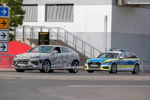 Lamborghini Urus Facelift Berstiker Kamuflase Kena Tilang Karena Hal Ini Lamborghini Urus Facelift Berstiker Kamuflase Kena Tilang Karena Hal Ini