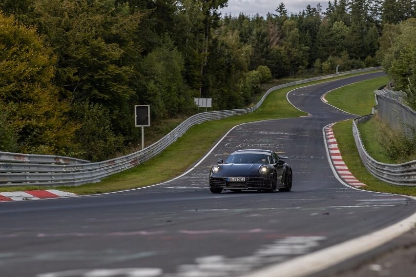 Porsche to formally launch hybrid-powered 911 Porsche to formally launch hybrid-powered 911