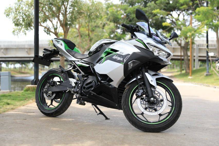 Kawasaki Ninja e-1