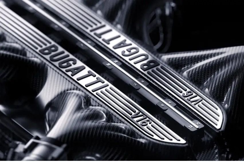 Hypercar Hybrid Bugatti Bermesin V16 Akan Meluncur Bulan Ini mesin V16