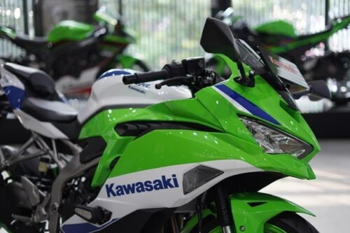 Line-up Kawasaki Ninja 40th Anniversary Series yang Dijual di Indonesia Line-up Kawasaki Ninja 40th Anniversary Series yang Dijual di Indonesia