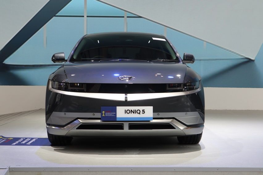 Daya Tarik Hyundai IONIQ 5 yang Bikin Berkendara Lebih Menyenangkan Daya Tarik Hyundai IONIQ 5 yang Bikin Berkendara Lebih Menyenangkan