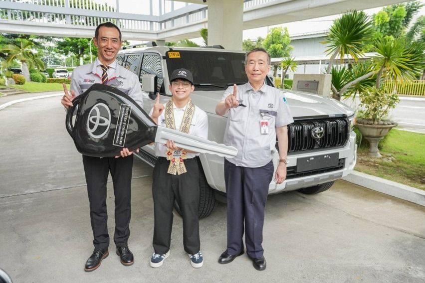 Toyota Motor PH hands over Land Cruiser Prado to Yulo