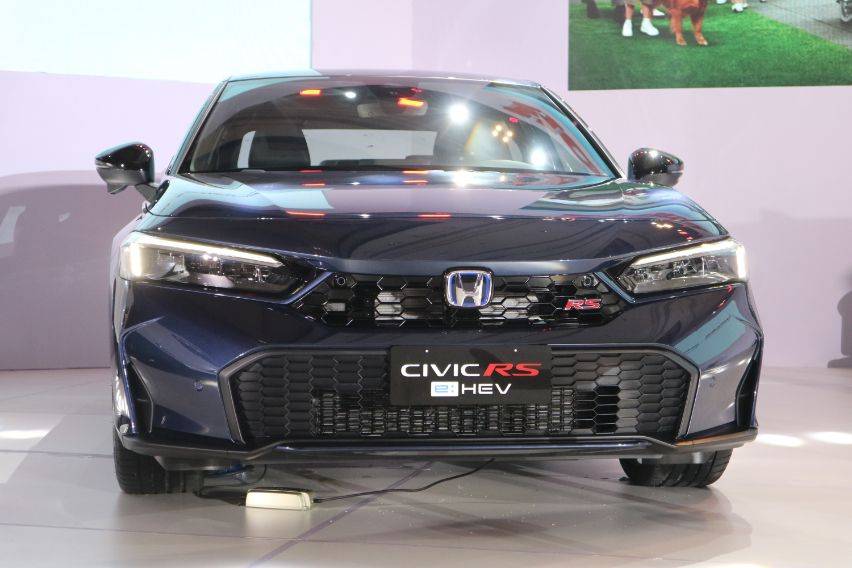 Honda Civic RS e: HEV