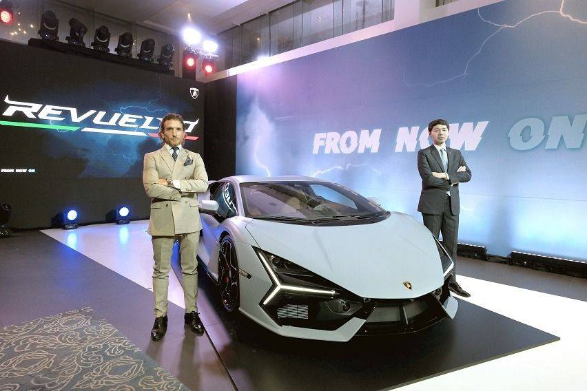 Automobili Lamborghini Head of South East Asia Raffaele Garribba and Lamborghini Philippines President and CEO Roberto Coyiuto III