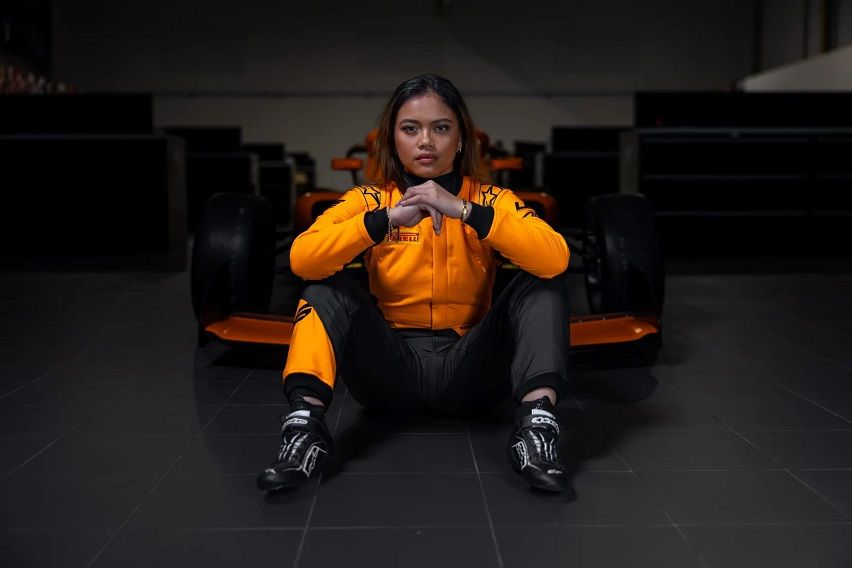 Bustamante to run laps in Formula E with McLaren Bustamante to run laps in Formula E with McLaren