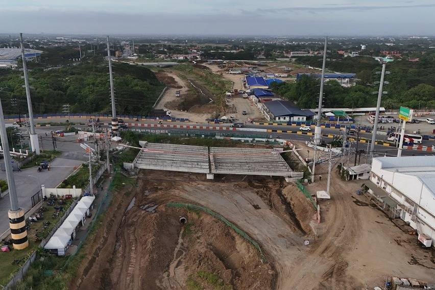 CALAX Governor's Drive Interchange Bridge