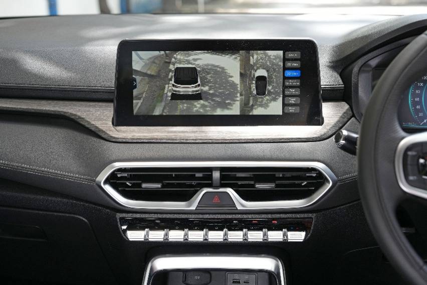 Interior X50e