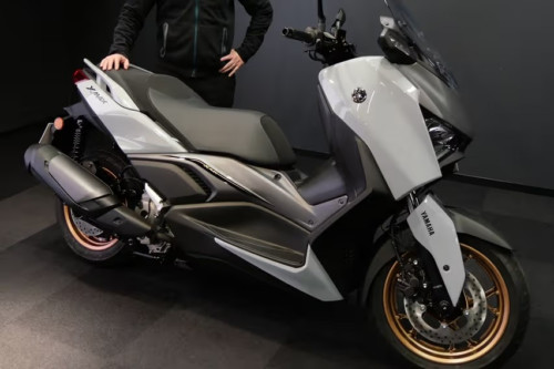 Yamaha XMAX 250 Facelift 2025 Dibuat Lebih Ringan