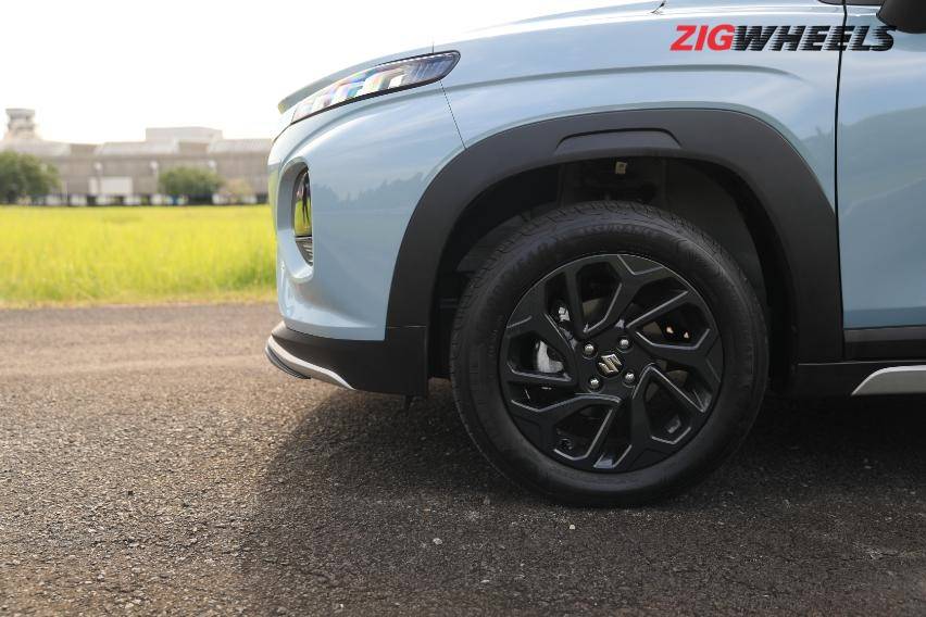 Suzuki Fronx SGX 