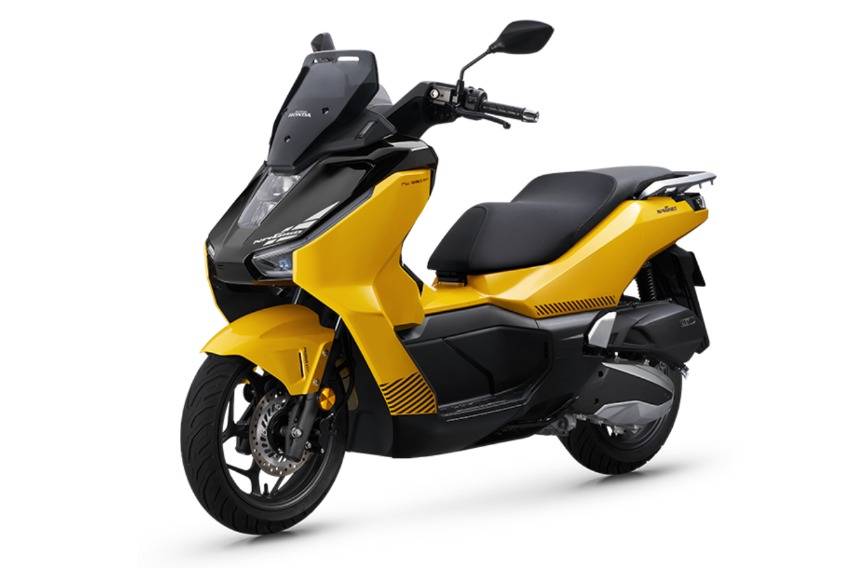 Honda NWG150 Punya Tombol Konektivitas Kamera dan NFC 