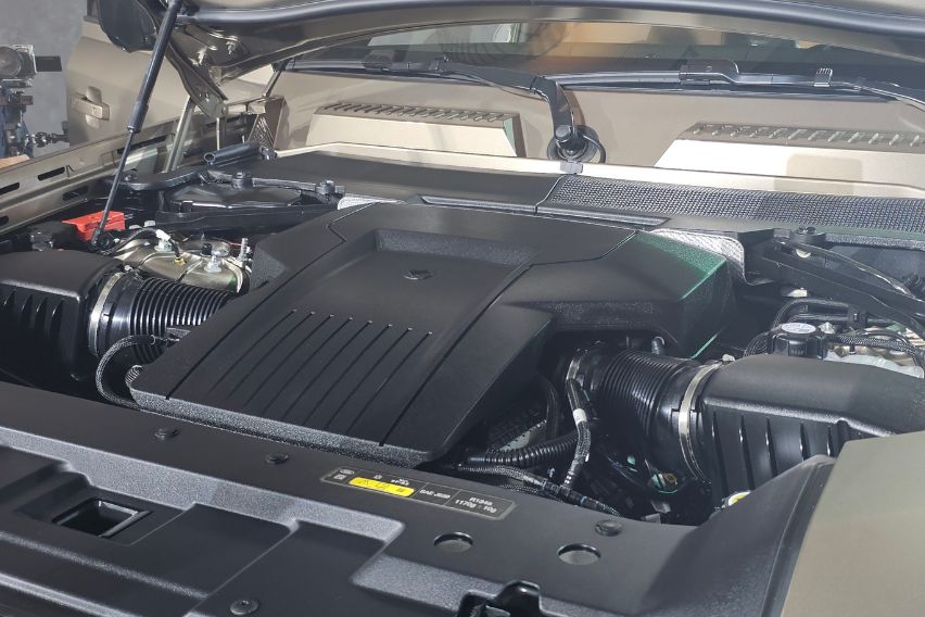 Land Rover Defender Octa