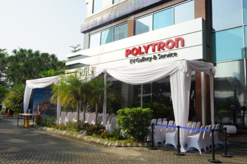 Polytron Buka Diler Mobil Listrik Pertama di Jakarta, Siap Perluas Jaringan Nasional