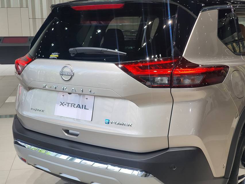 desain bagasi Nissan X-trail e-4orce