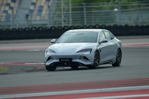 New BYD Seal 2025 Pakai Teknologi DiSus-C, Suspensi Cerdas untuk Kenyamanan Maksimal