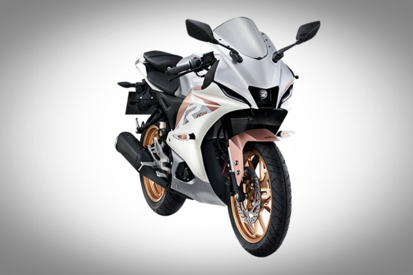 Yamaha R15 V4 Rose Gold