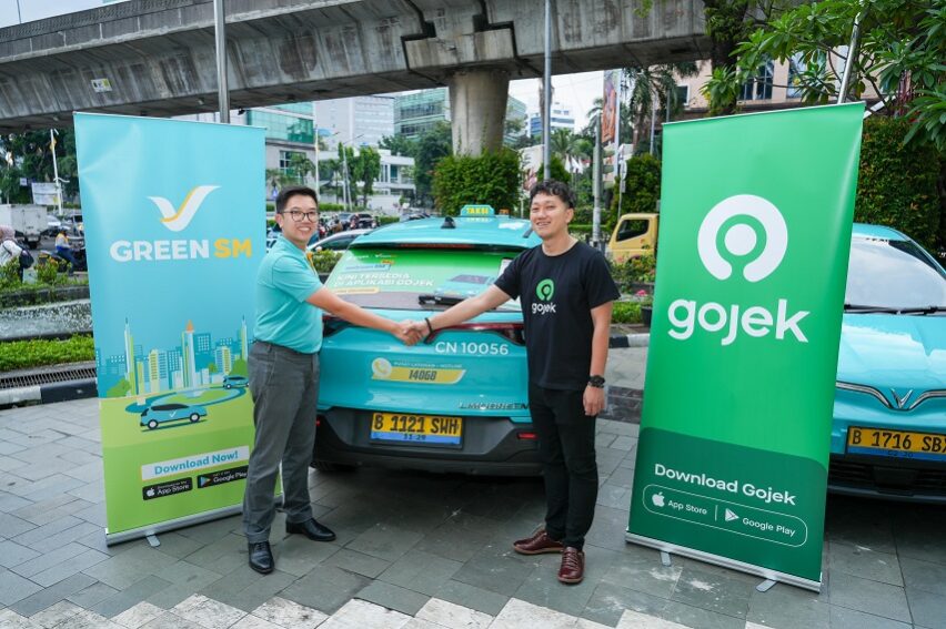 Gojek dan Green SM Hadirkan Layanan GoGreen SM, Taksi Listrik Kini Makin Mudah Diakses Gojek dan Green SM Hadirkan Layanan GoGreen SM, Taksi Listrik Kini Makin Mudah Diakses