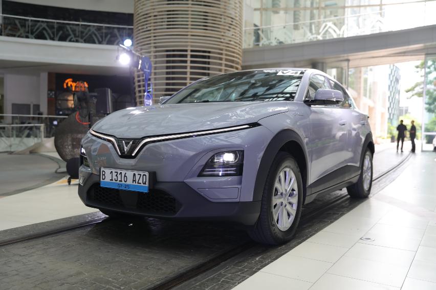 Menelusuri Perbedaan Tawaran Dua Varian VinFast VF 6 Menelusuri Perbedaan Tawaran Dua Varian VinFast VF 6