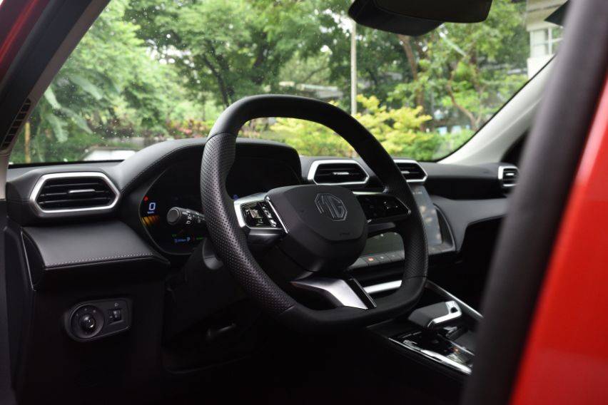 MG ZS Hybrid+