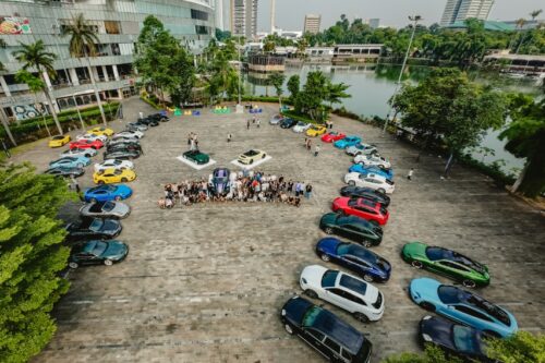 Porsche Sportscar Together Day 2025 Digelar Meriah di Jakarta, Komunitas dan Kendaraan Ikonik Penuhi Senayan Park