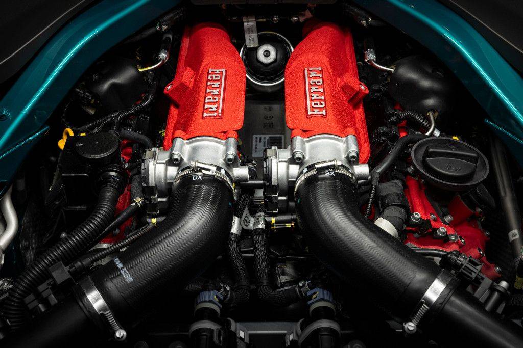 mesin V8 turbo Ferrari Amalfi