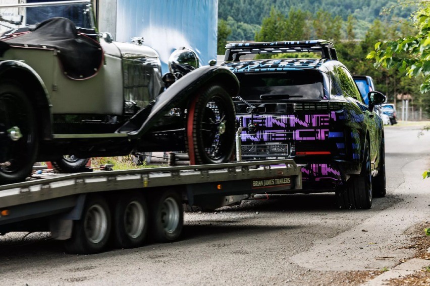 Porsche Cayenne Electric