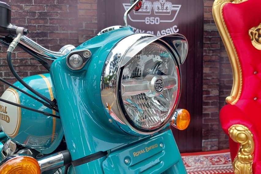 lampu Royal Enfield Classic 650